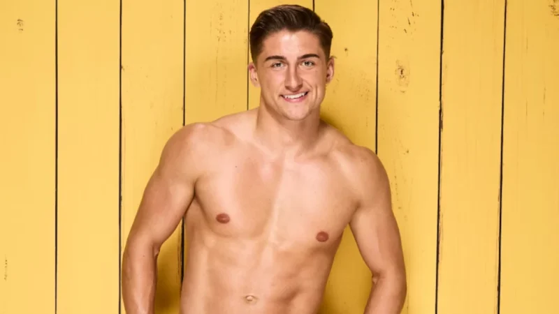 Sean Stone (Love Island UK) Wiki, Age